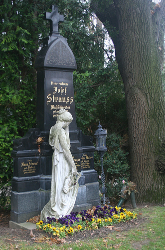 Père Lachaise 12